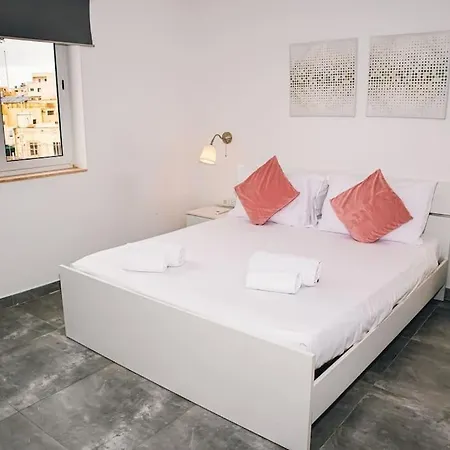 -two Bed Penthouse * Birżebbuġa